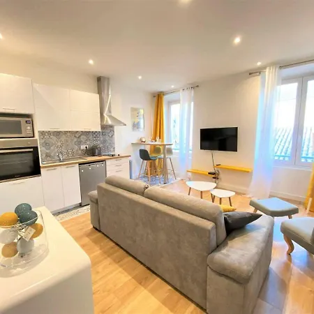 Studio Ajaccio, 1 Piece, 2 Personnes - Fr-1-61-523 Ajaccio (Corsica)